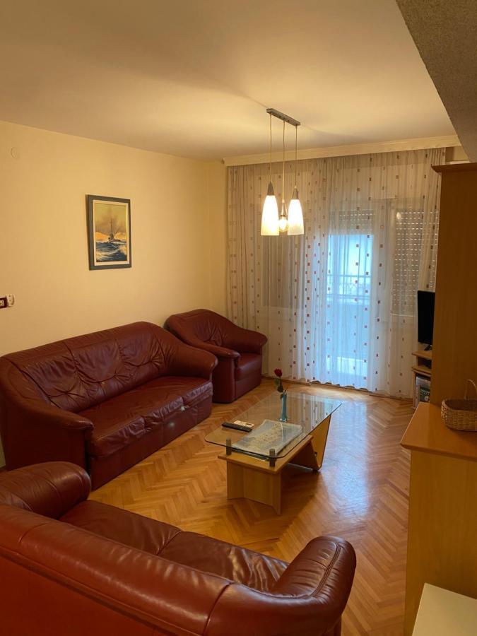 Apartman Luka + Free Parking Apartment Задар Екстериор снимка