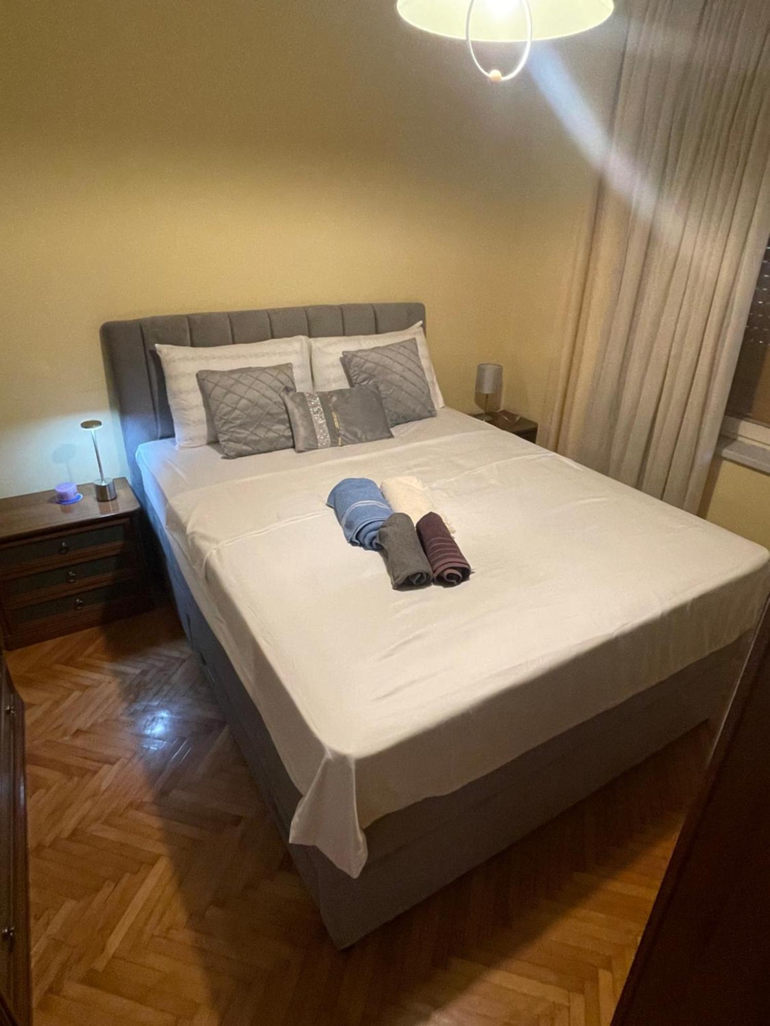Apartman Luka + Free Parking Apartment Задар Екстериор снимка