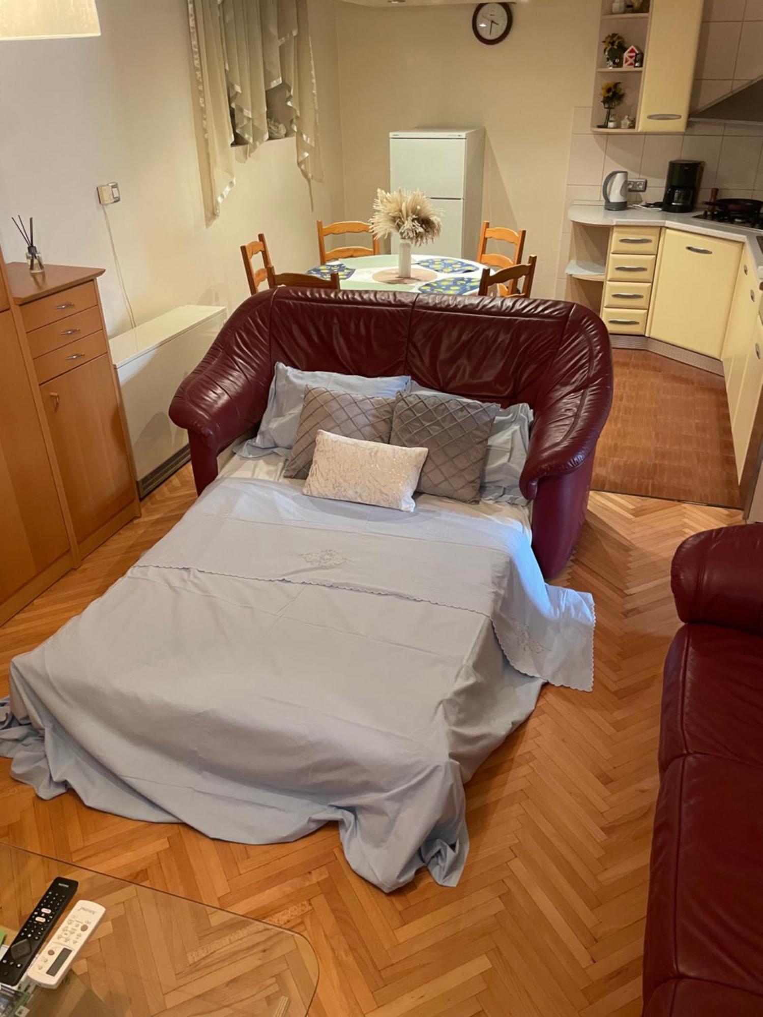 Apartman Luka + Free Parking Apartment Задар Екстериор снимка
